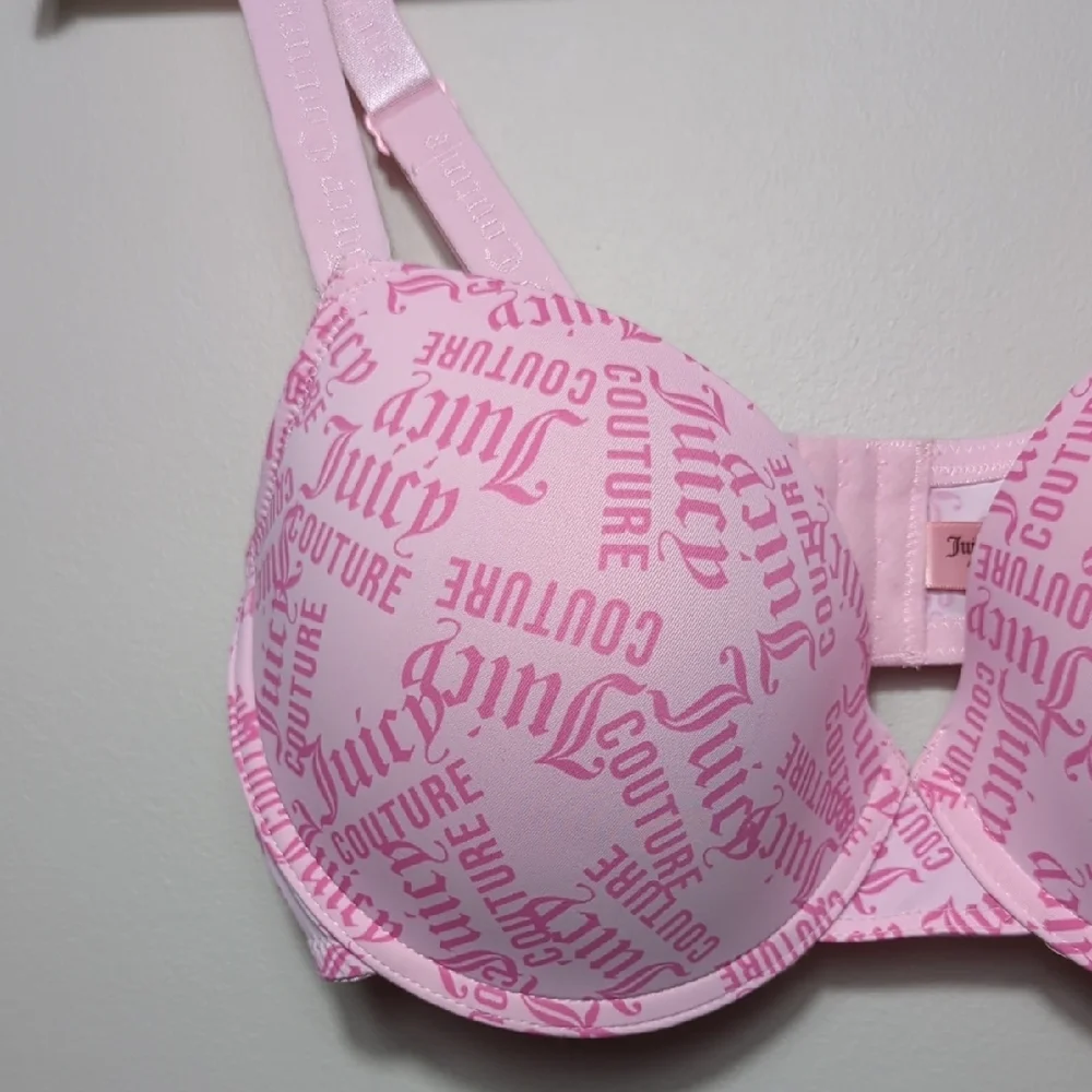 Juicy Couture Pink 38D Push Up Bra All Over Logo Print NWOT Romantic Wide Straps